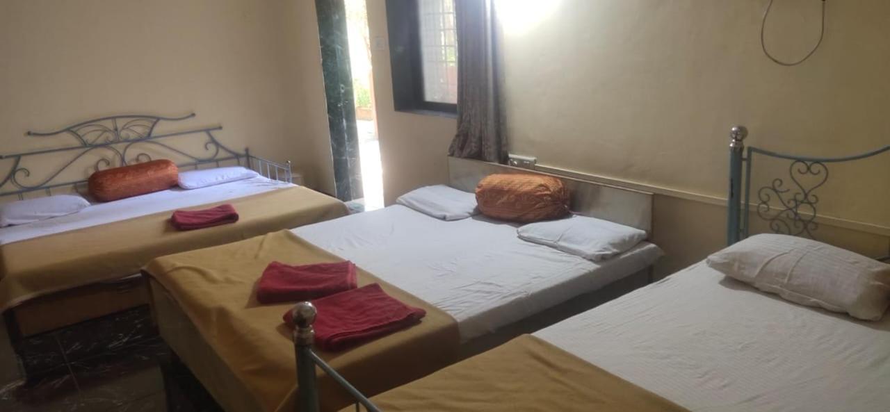 Hotel Hilltone- Matheran Exterior photo