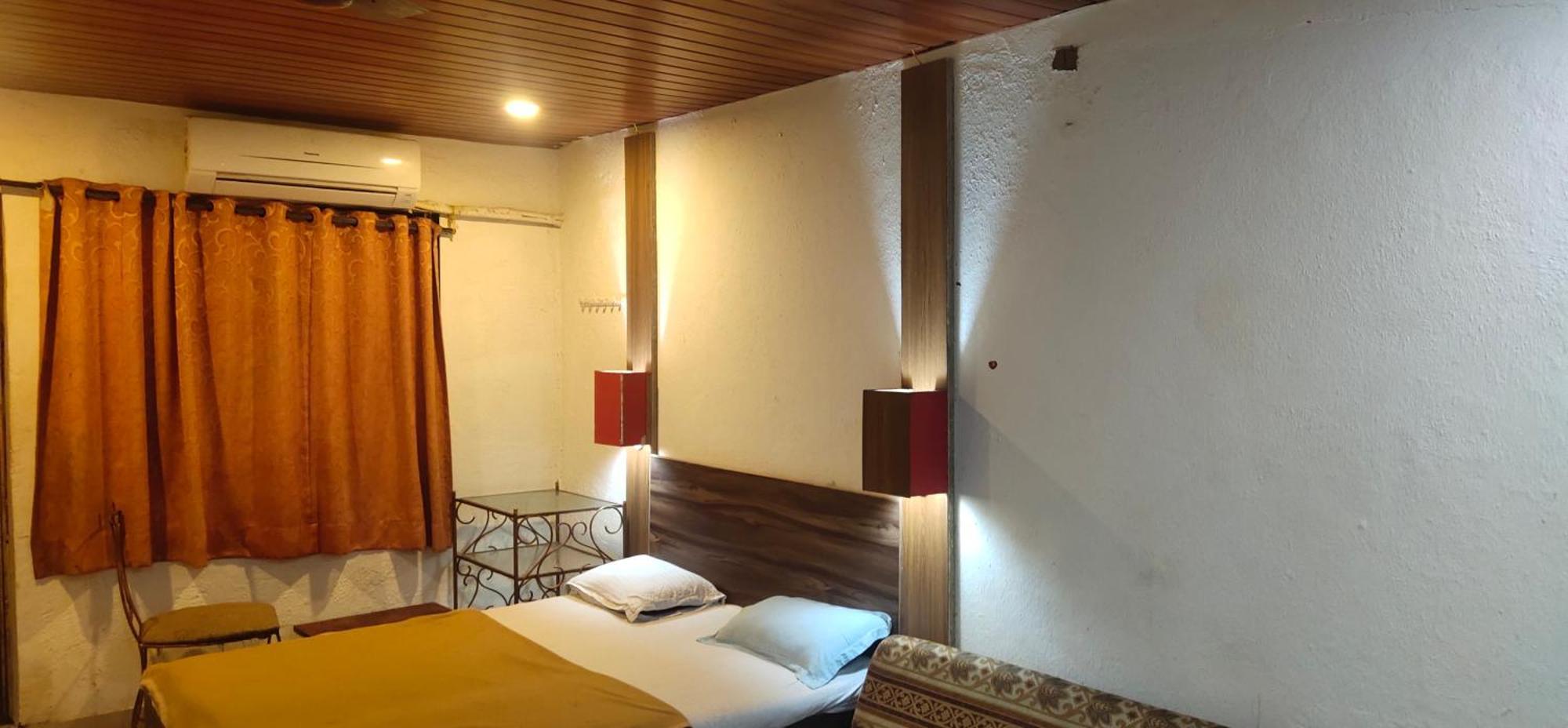 Hotel Hilltone- Matheran Exterior photo